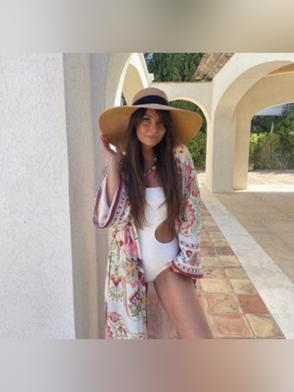 Floral Maxi Robe - Picture 7 of 10